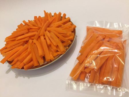 /products/crisp-carrot-sticks/
