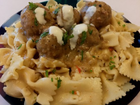 /products/swedish-meatballs-with-pasta/